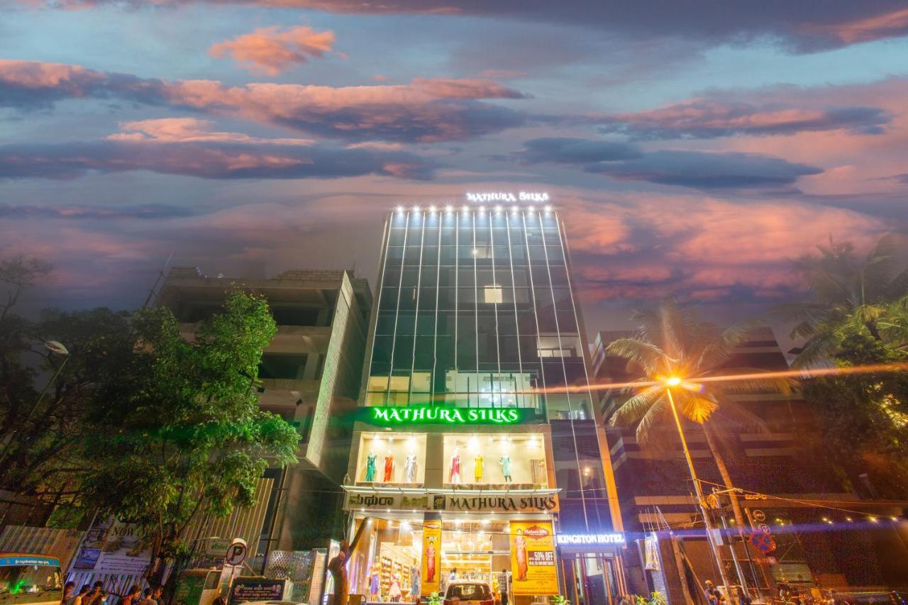 העיר בנגלור Kingston Hotel מראה חיצוני תמונה
