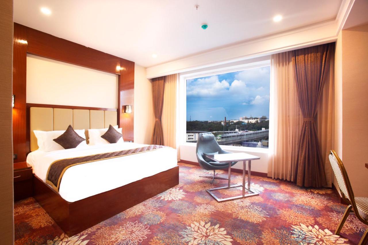 העיר בנגלור Kingston Hotel מראה חיצוני תמונה
