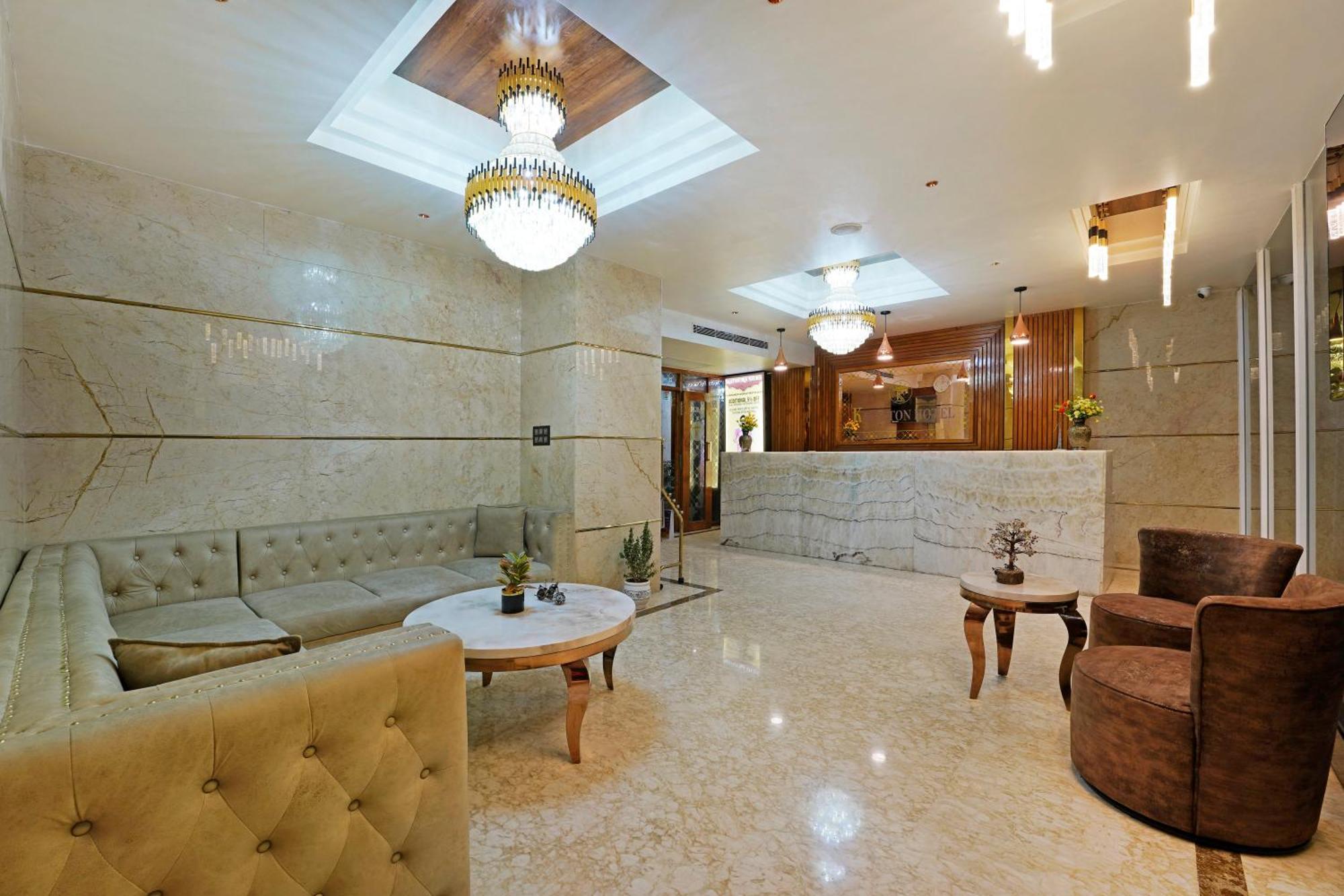 העיר בנגלור Kingston Hotel מראה חיצוני תמונה