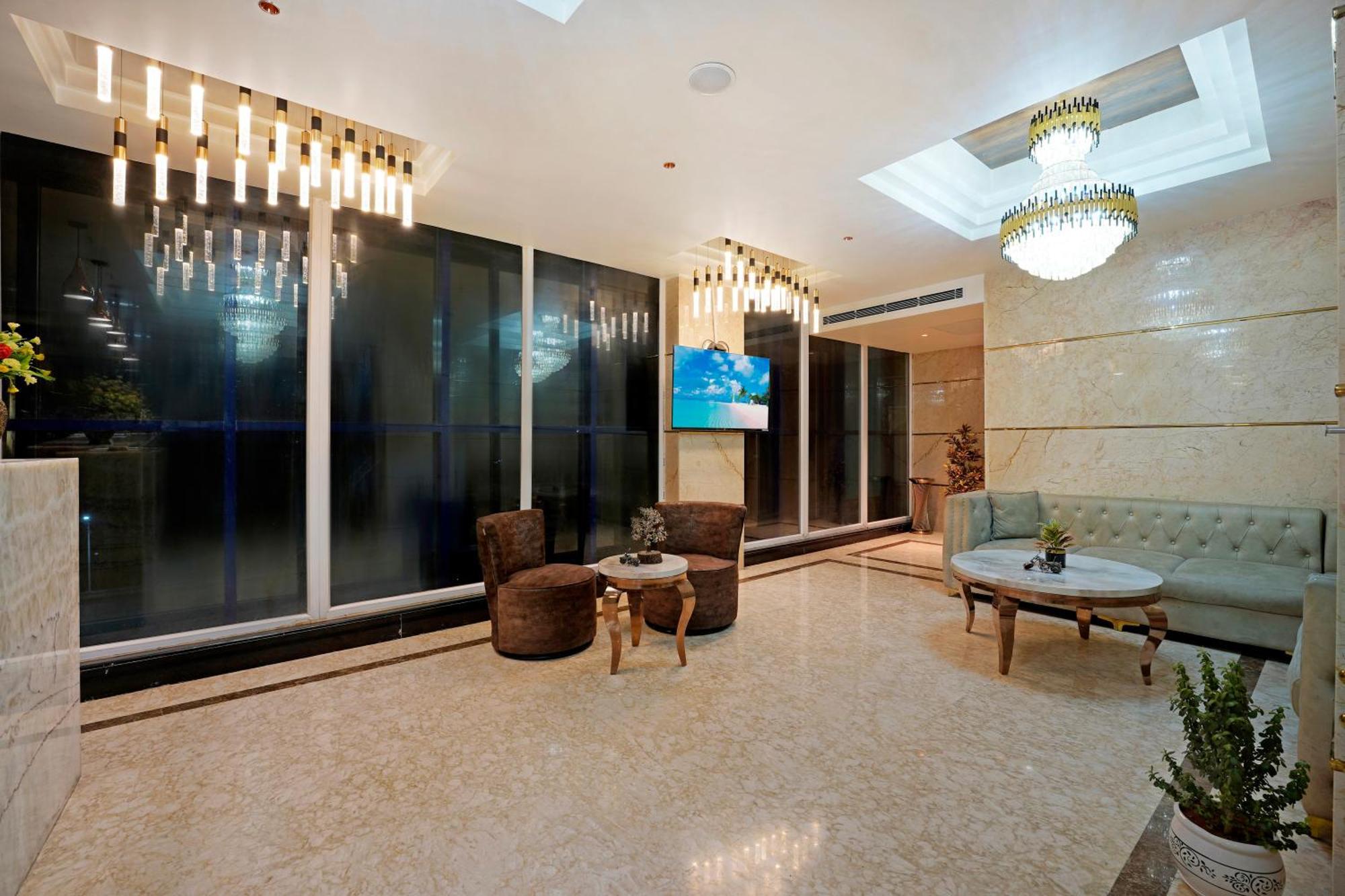העיר בנגלור Kingston Hotel מראה חיצוני תמונה
